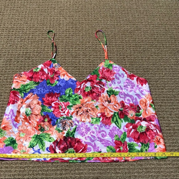 Victoria’s Secret Gold Label Floral Cami Top Adjustable Spaghetti Straps Size M - Picture 11 of 12